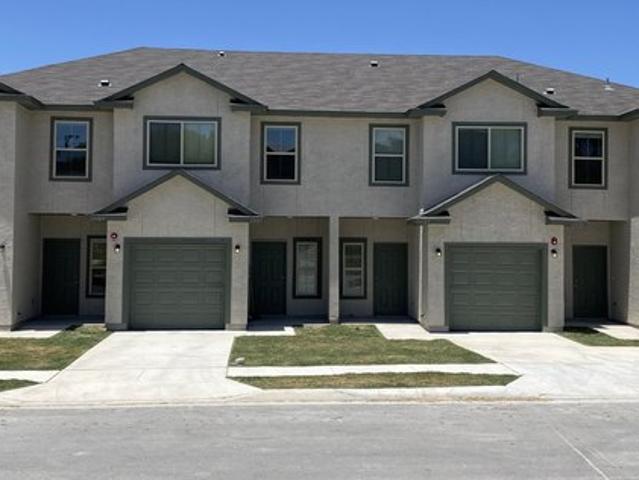 House for sale in Live Oak, Texas