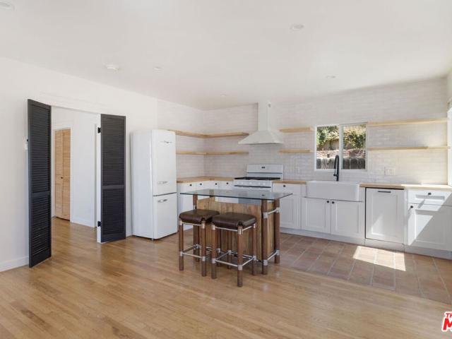 Property for rent in Canoga Park, California