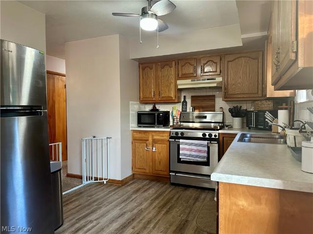 House for sale in Vienna, West Virginia