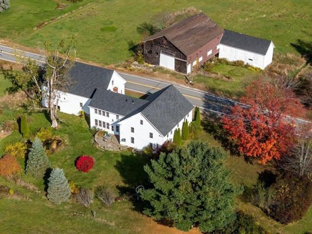 House for sale in New Hampshire