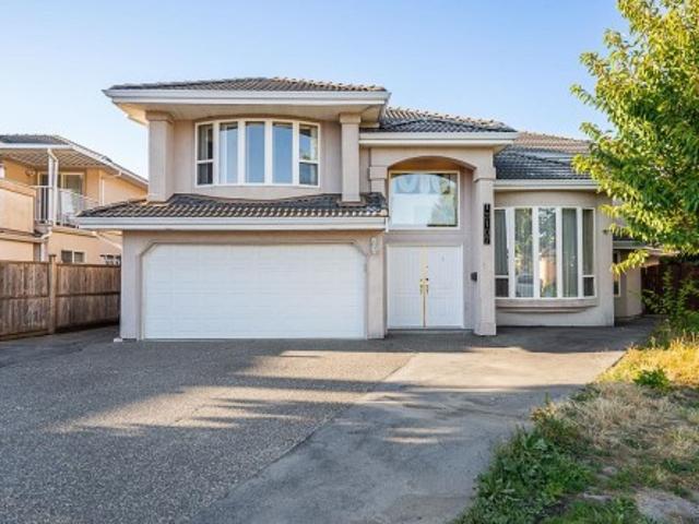 House for sale in Newton, Surrey