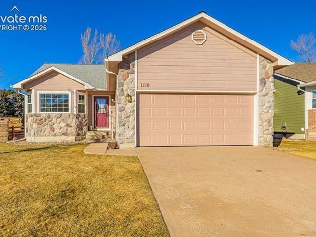 House for sale in Colorado Springs, Colorado
