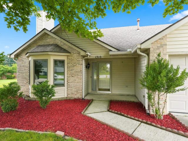 House for sale in New Haven, Indiana