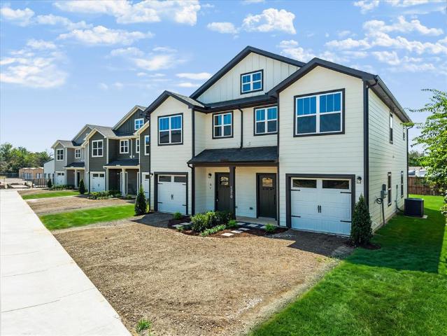 House for sale in Whitesboro, Grayson County
