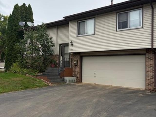 Townhouse for sale in Cambridge, Minnesota