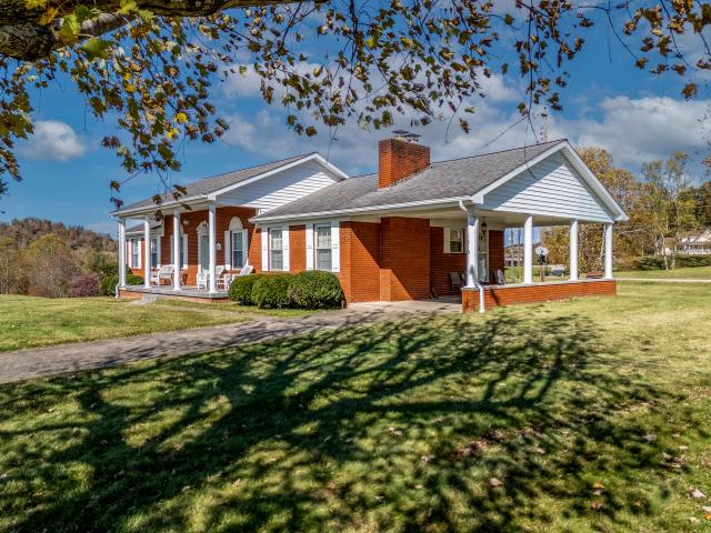 House for sale in West Liberty, Kentucky