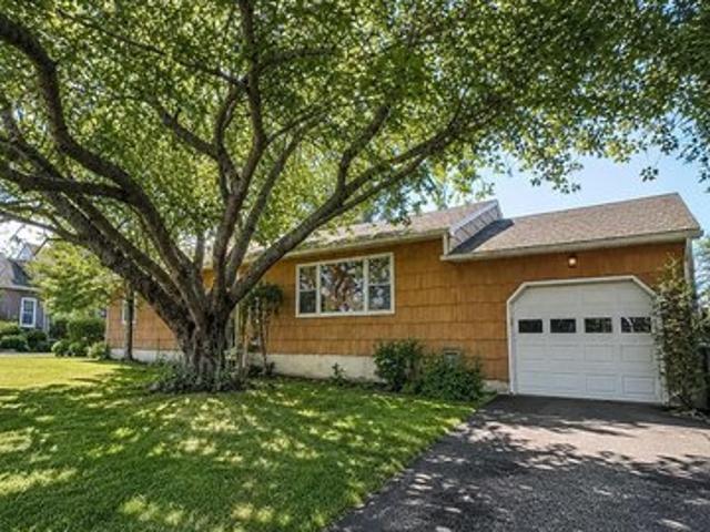 House for sale in Monmouth, New Jersey