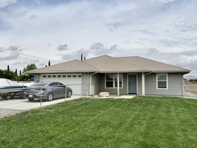 House for sale in Tulare, California