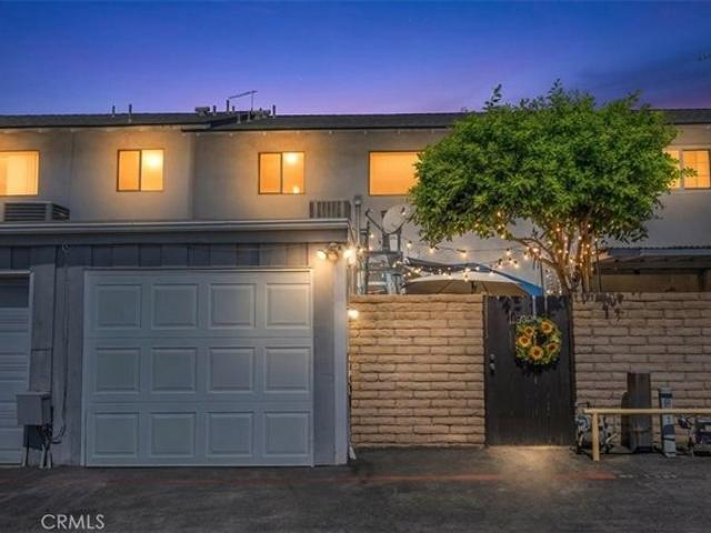 Condo for sale in Fullerton, California