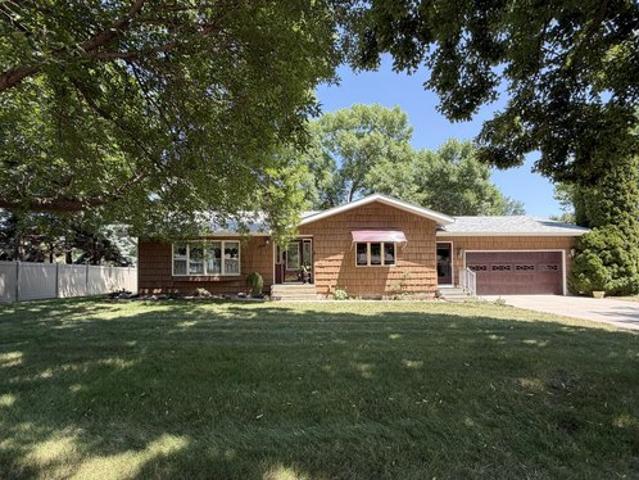 House for sale in Mitchell, South Dakota