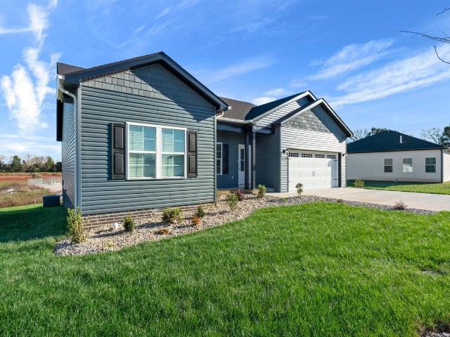 House for sale in Bowling Green, Warren County