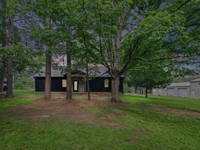 House for sale in Makanda, Illinois