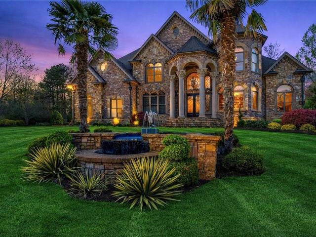 House for sale in Suwanee, Forsyth County