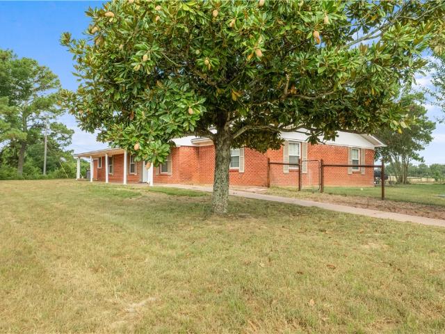 House for sale in Tennessee Colony, Anderson County