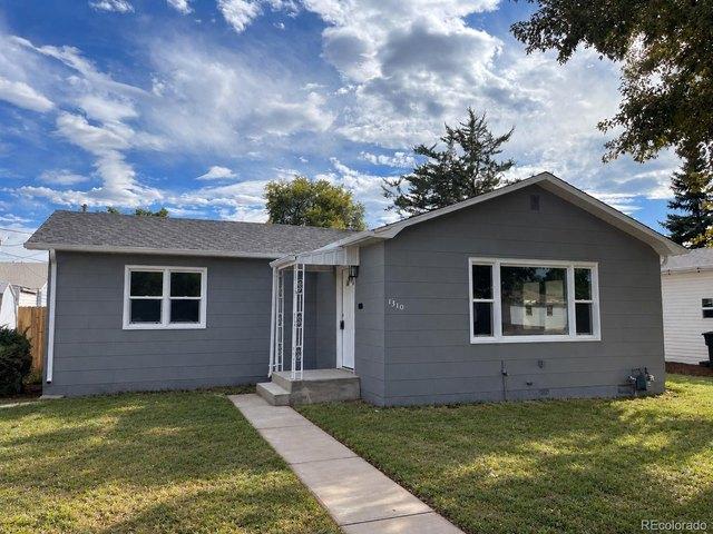 House for sale in Brighton, Adams County