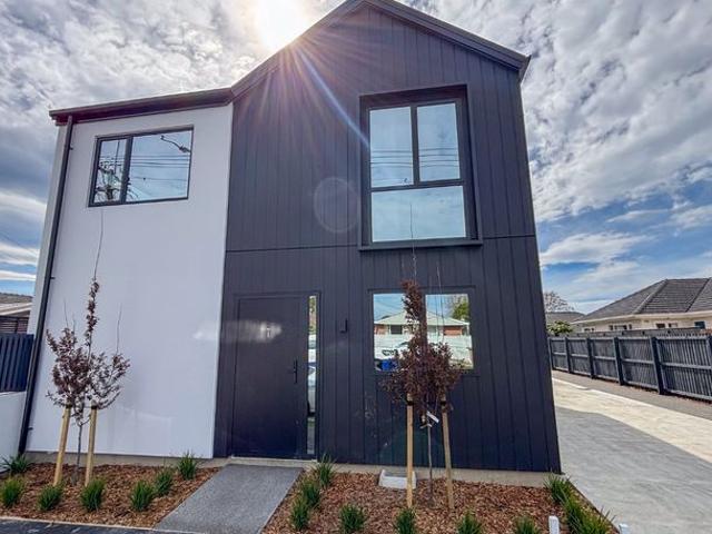 Apartment for rent in Bryndwr, Canterbury