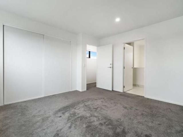 Townhouse for rent in Auckland