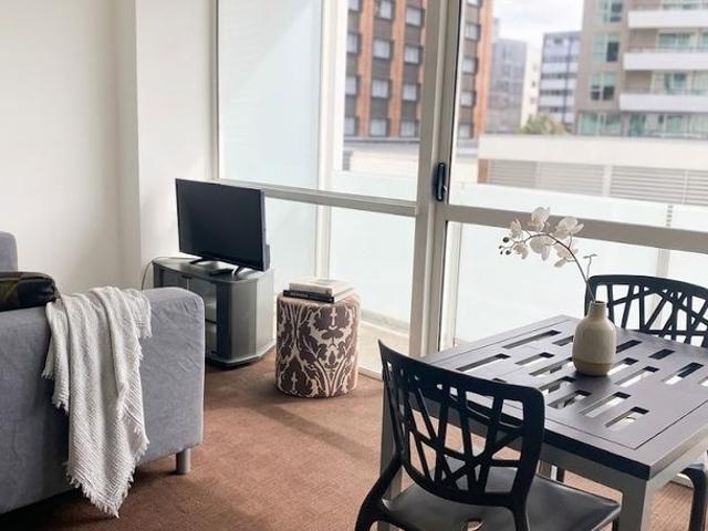 Apartment for rent in Te Tōangaroa, Auckland