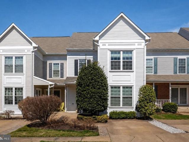 Townhouse for sale in Virginia
