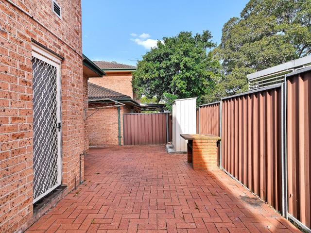 House for rent in Toongabbie