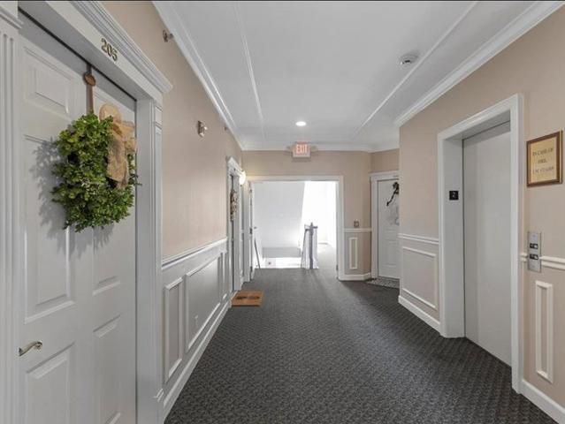 Condo for rent in Creve Coeur, Missouri