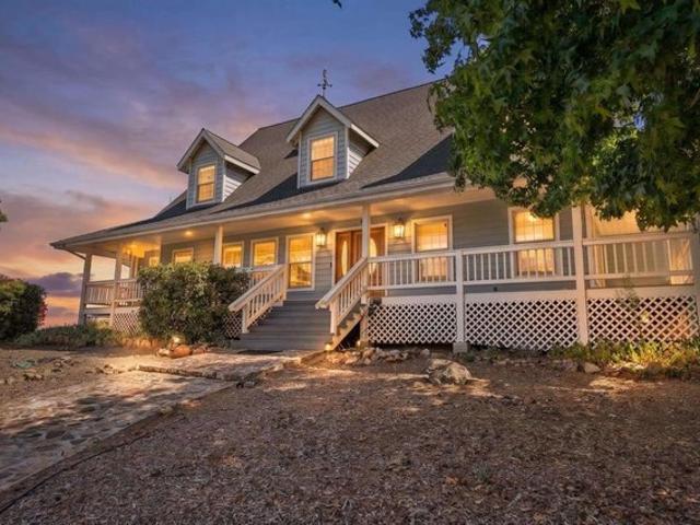 House for sale in Valley Center, California