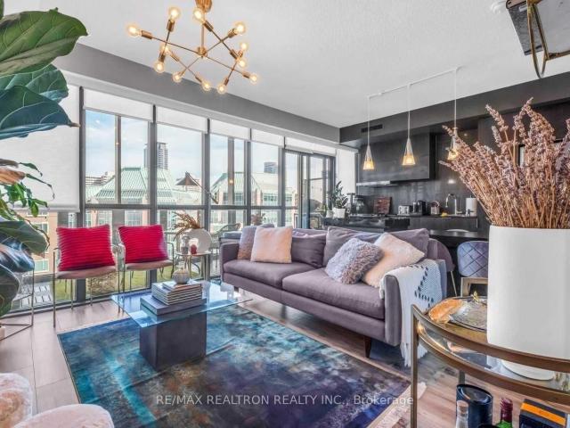 Condo for sale in Woburn, Ontario