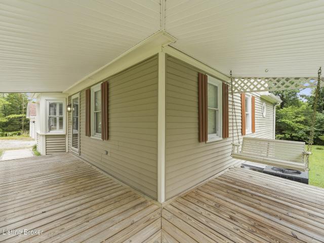House for sale in La Grange, Kentucky