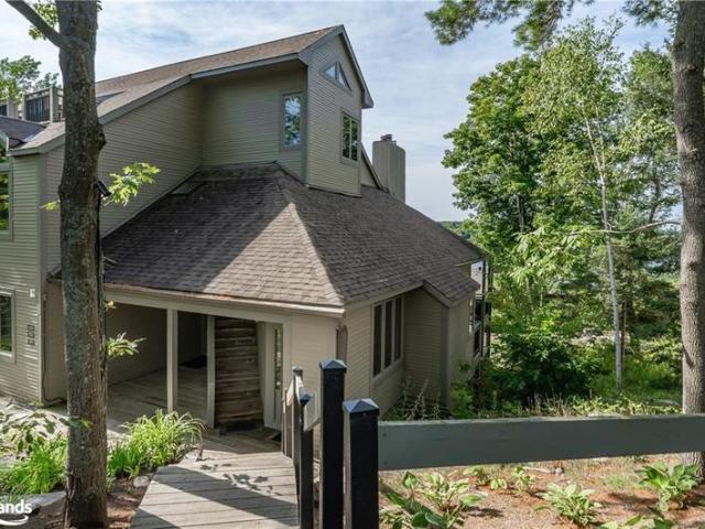 Condo for sale in Huntsville Condo for sale in Huntsville