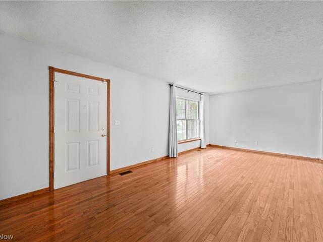 House for sale in Summit, Ohio