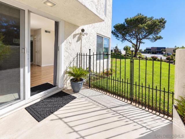 Townhouse for sale in Fletcher Hills, El Cajon