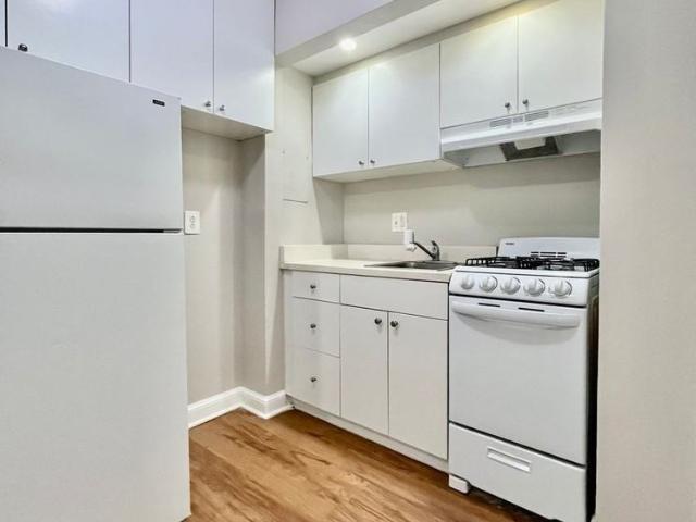 Apartment for rent in 16th Street Heights, Washington