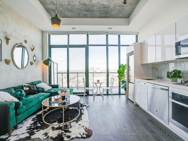 Condo for sale in Woburn, Ontario