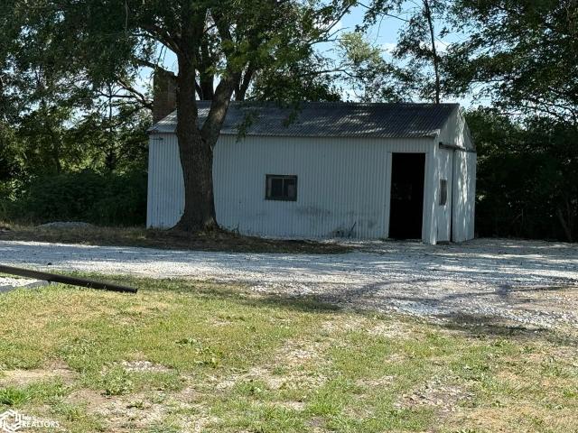 House for sale in Osceola, Iowa