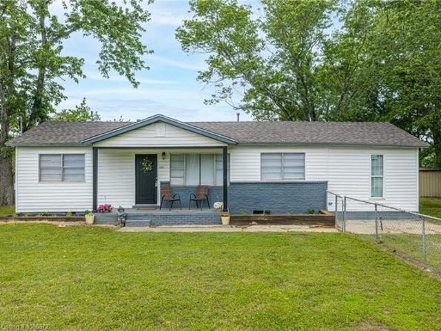 House for sale in Ark