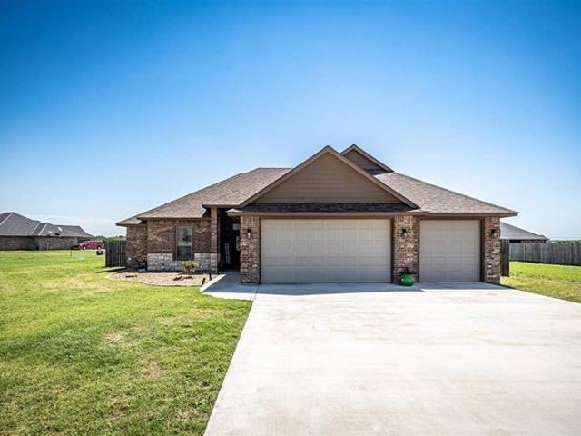 House for sale in Elgin, Oklahoma