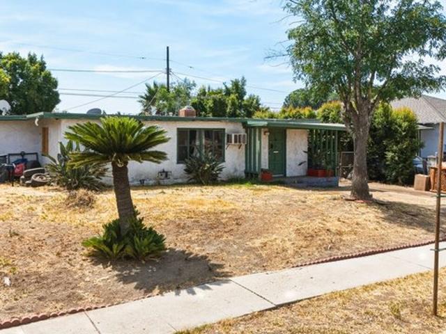 House for sale in Pacoima Neighborhood Council, Canoga Park