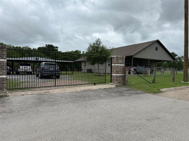 House for sale in Kendleton, Texas