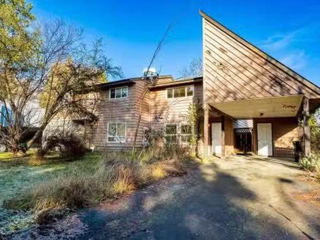 House for sale in Surrey, British Columbia