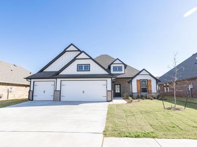 House for sale in Choctaw, Oklahoma