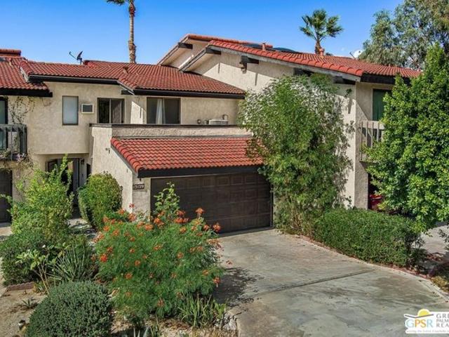 Townhouse for sale in Desert Hot Springs, California