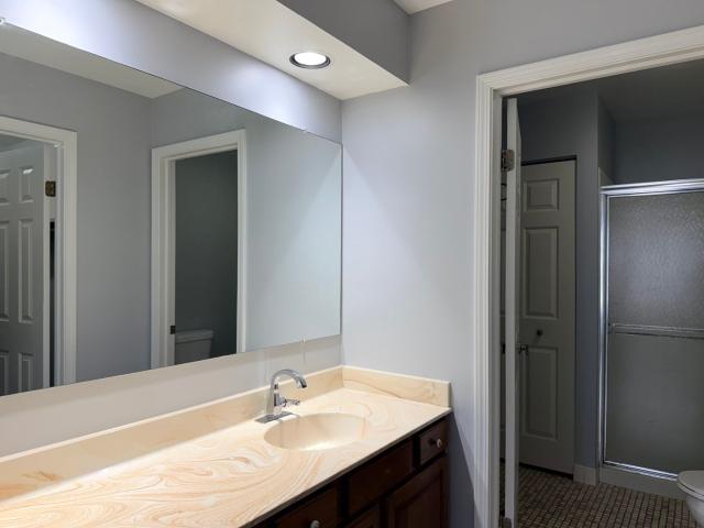 Condo for rent in Vernon Hills, Illinois