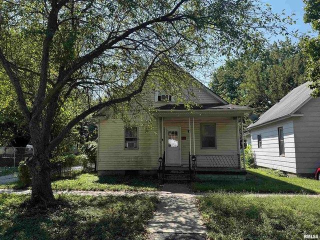 House for sale in Springfield, Sangamon County