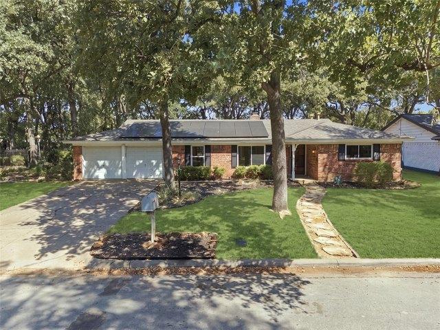 House for sale in Hurst, Texas