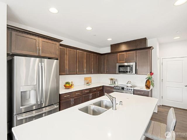 Condo for sale in Renton, Washington
