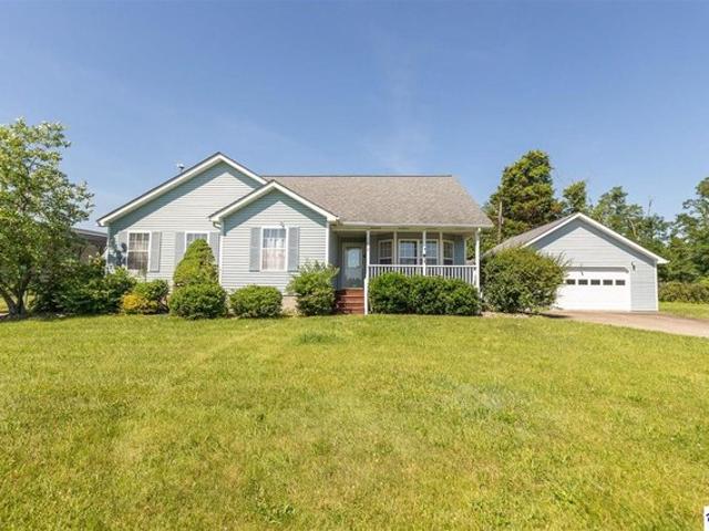 House for sale in Cecilia, Kentucky