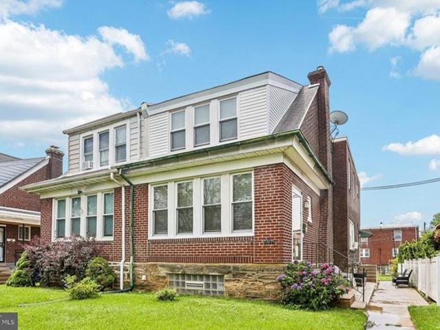 Townhouse for sale in Northeast Philadelphia, Philadelphia