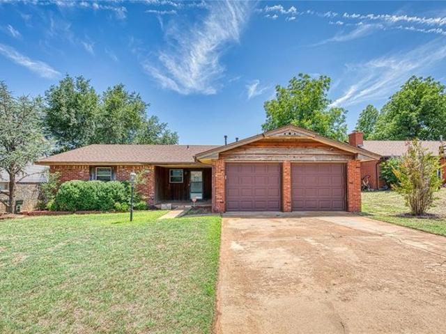 House for sale in Clinton, Oklahoma