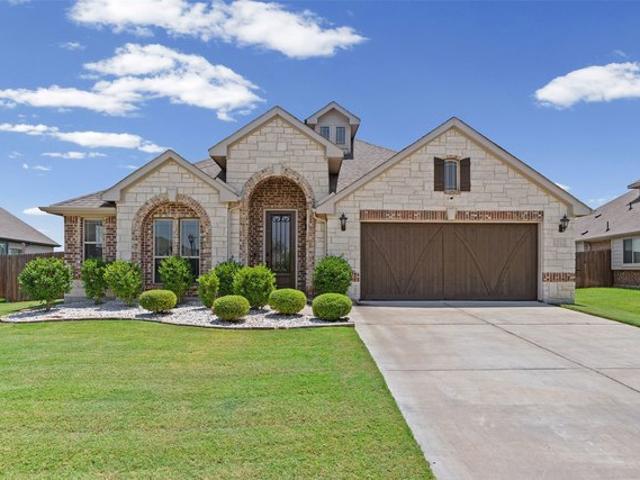 House for sale in Mansfield, Texas