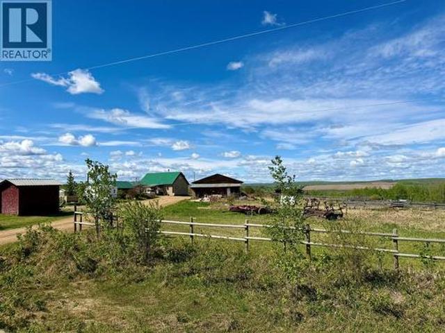 House for sale in Tomslake, British Columbia